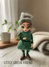 Susana - Pixie — pieza artística de un guardián de abundancia y dinero, hecha a mano por Duendes del Uruguay, vista 6.