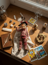 Morgan — handmade love and heart guardian art piece by Duendes del Uruguay, view 4