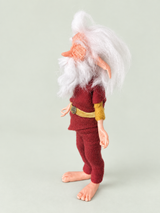 Bodhi · side, standing