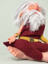 Bodhi · in hand, seated
