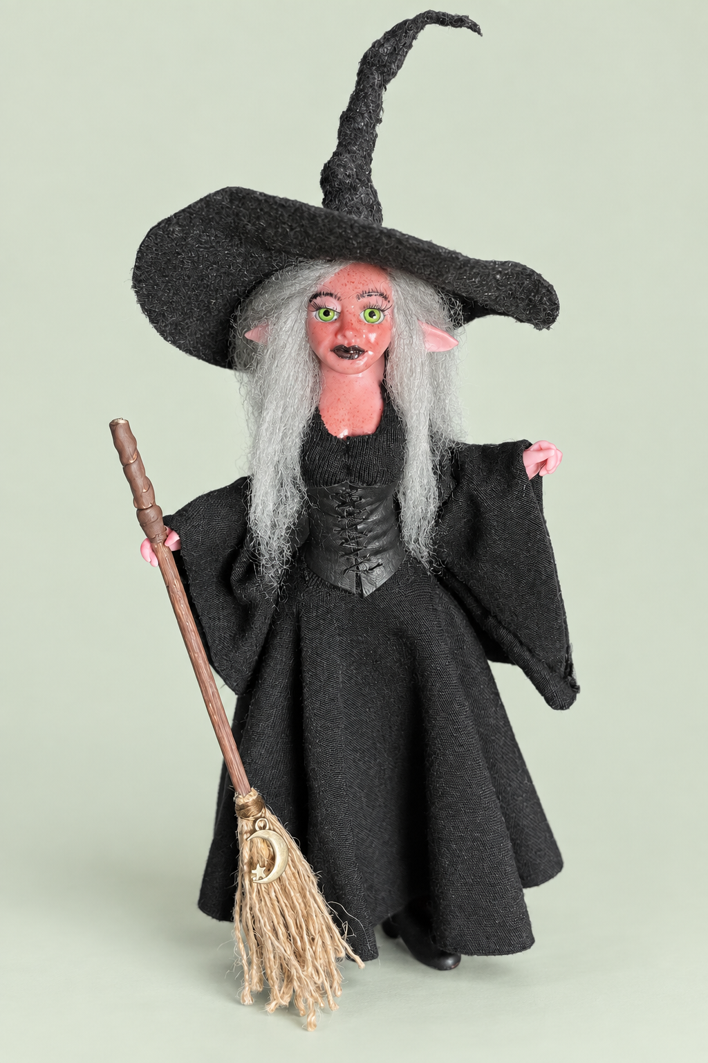 Morwenna — Front view