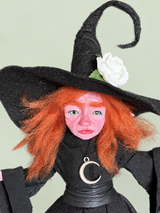 Endora — Close-up