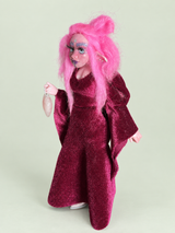 Rosmira — Side view