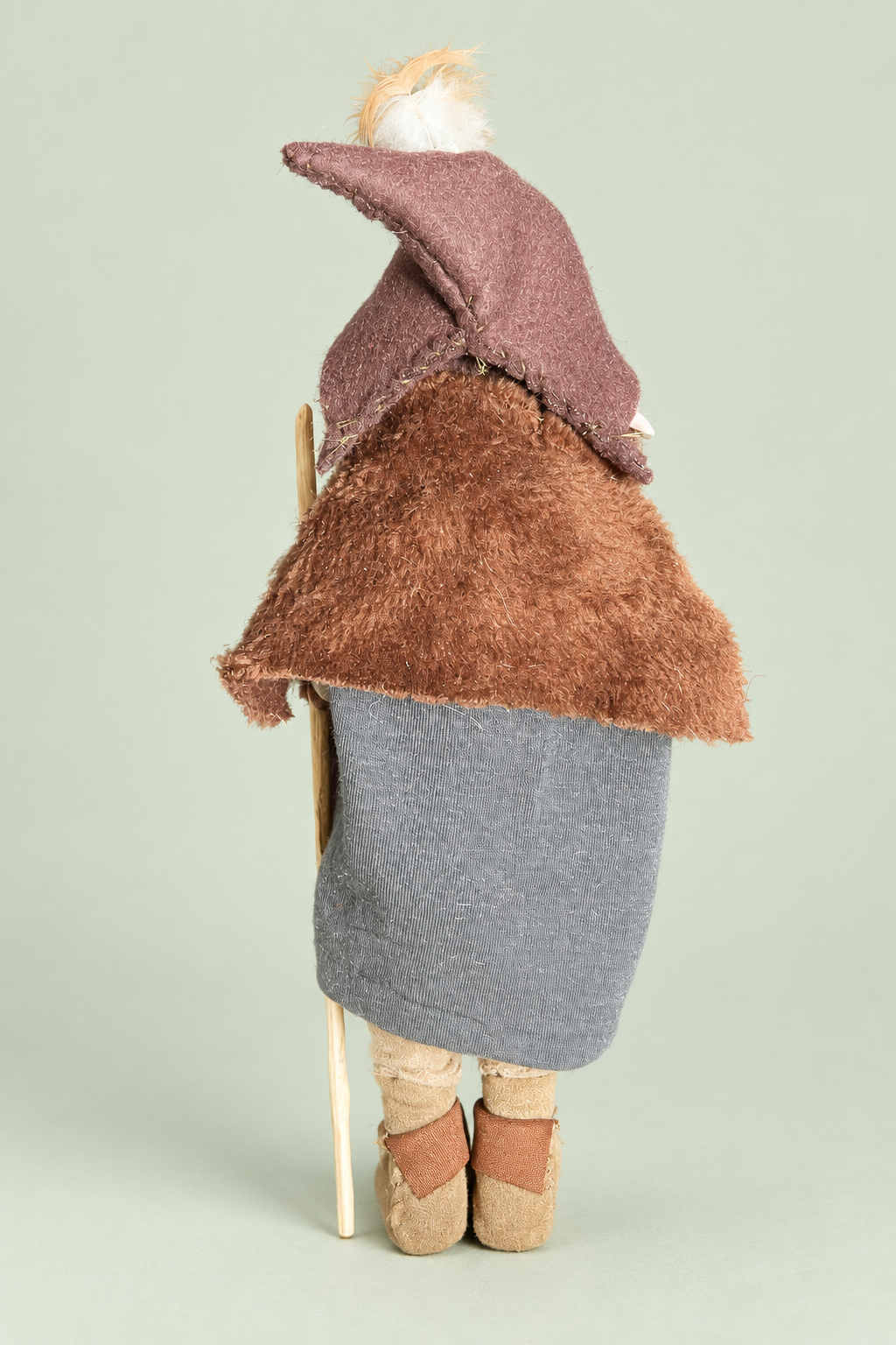 Eryndor — Back view