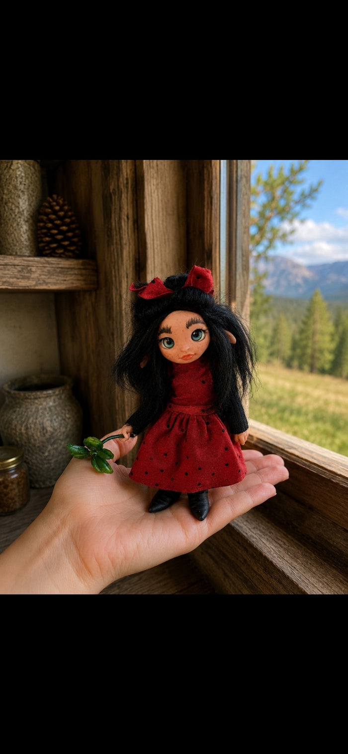 Elyra | Pixie of the Heartleaf