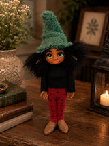 Naeris, Pixie of the First Bloom, handmade by Duendes del Uruguay