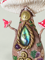 Mushroom talisman · detail