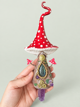 Mushroom talisman · in hand