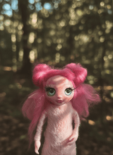 Melisa - Pixie, a handmade new beginnings guardian art piece by Duendes del Uruguay