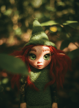 Clavel - Pixie, a handmade study and concentration guardian art piece by Duendes del Uruguay