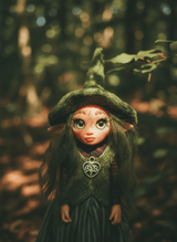 Lena - Pixie — pieza artística de un guardián de la espiritualidad, hecha a mano por Duendes del Uruguay.